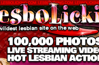 Screenshot of Lesbo Licking