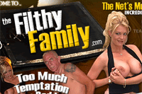 Screenshot of Filthy Family